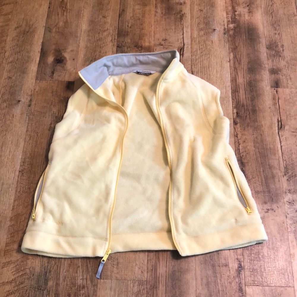 Columbia Vest